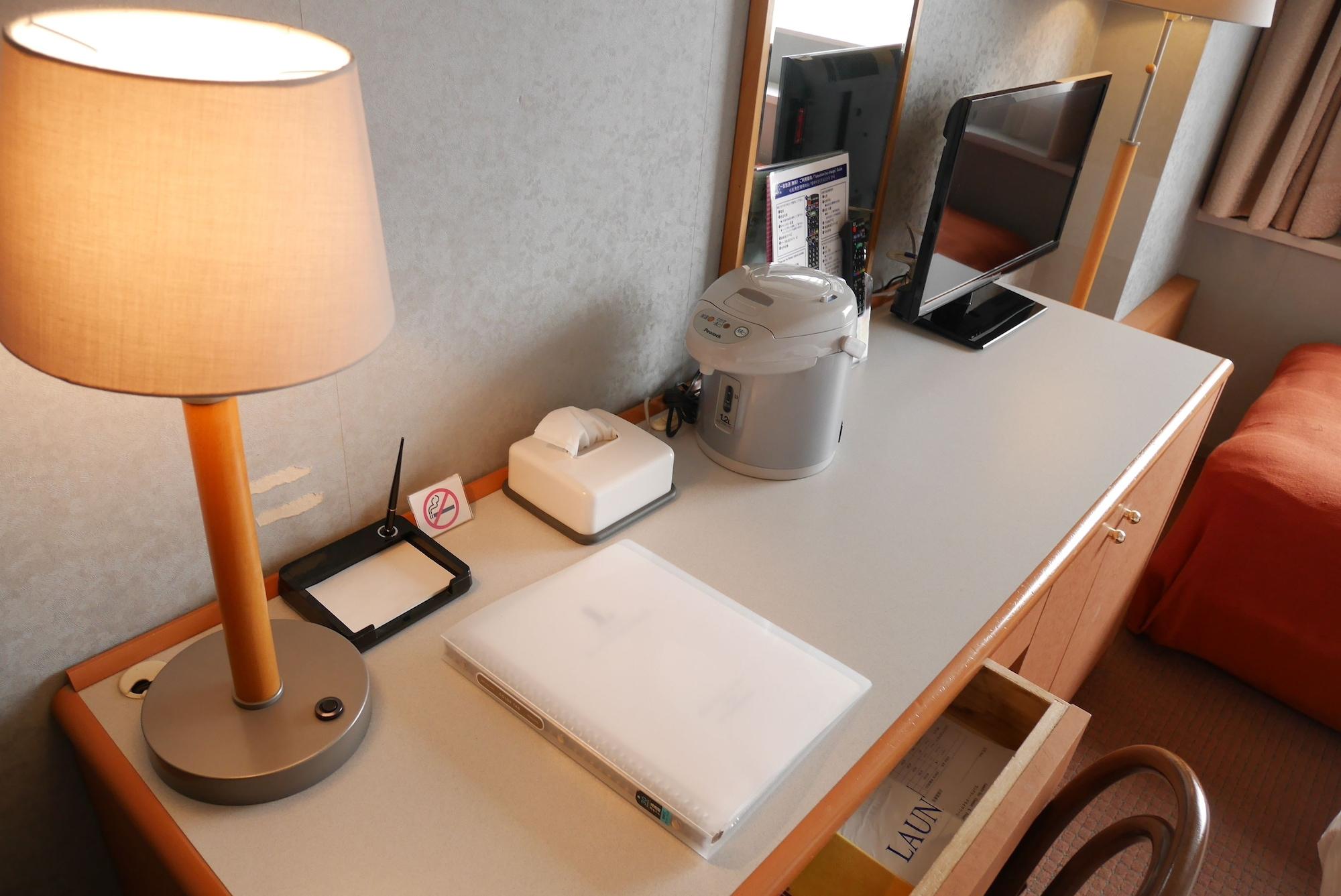 Yokohama Techno Tower Hotel ภายนอก รูปภาพ