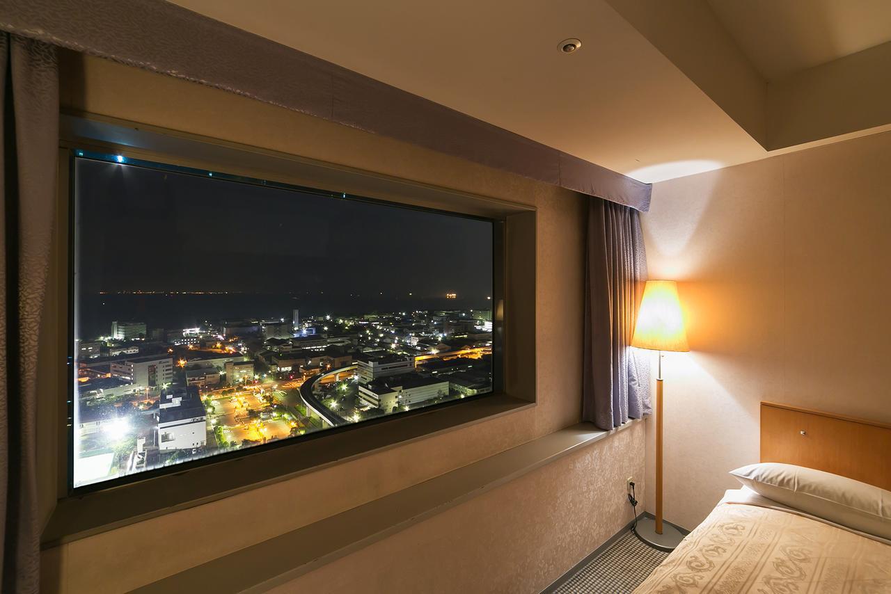 Yokohama Techno Tower Hotel ภายนอก รูปภาพ