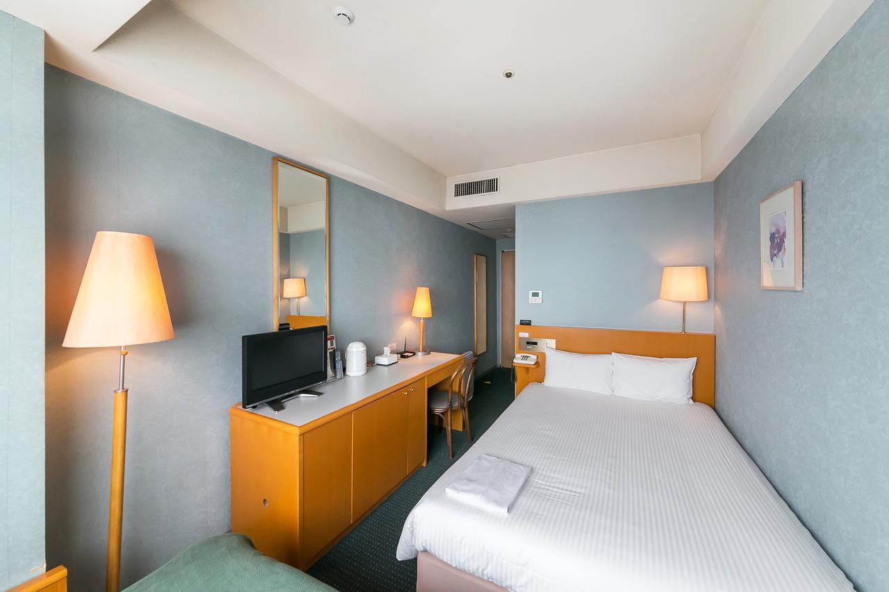 Yokohama Techno Tower Hotel ภายนอก รูปภาพ
