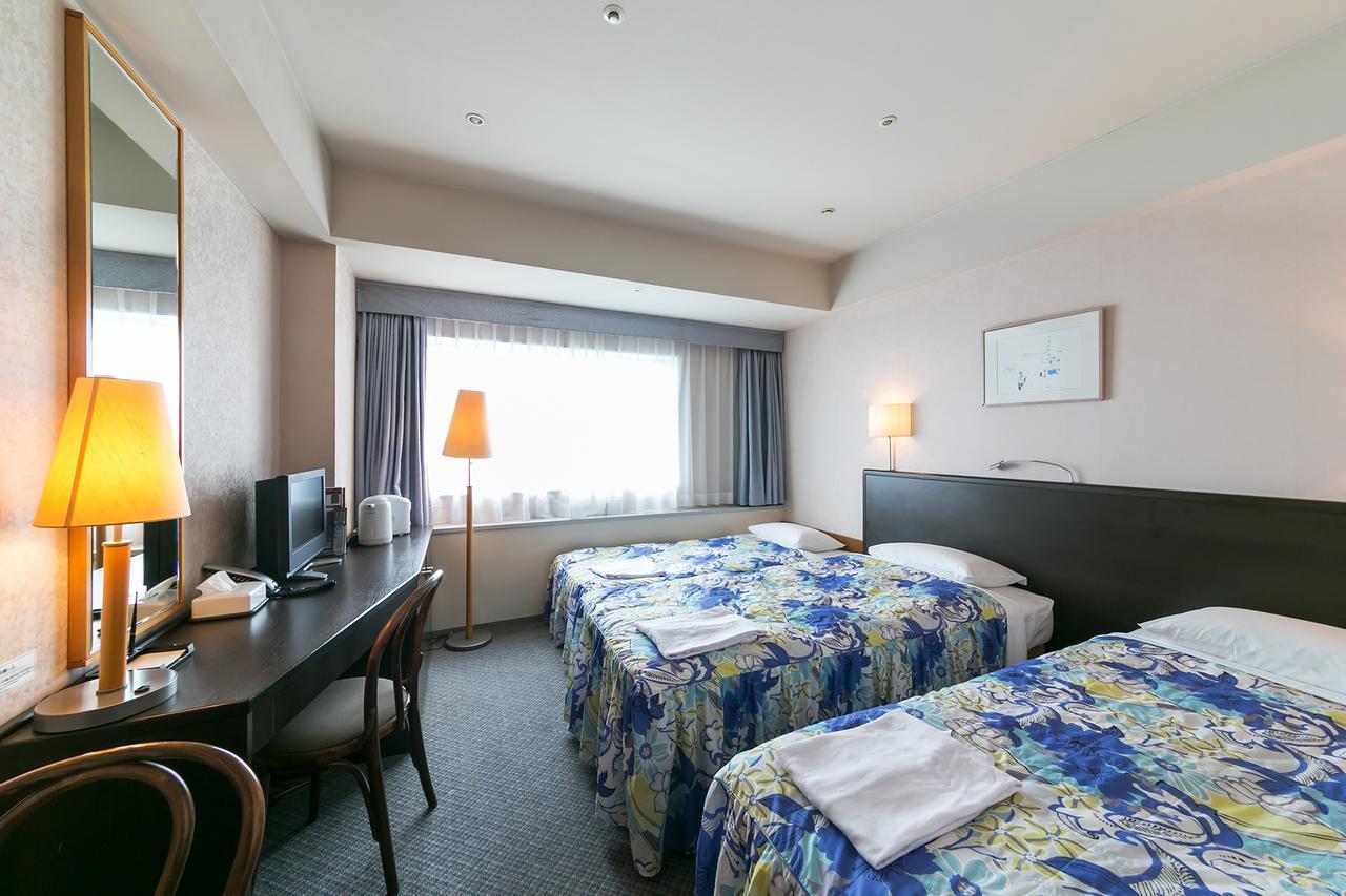 Yokohama Techno Tower Hotel ภายนอก รูปภาพ